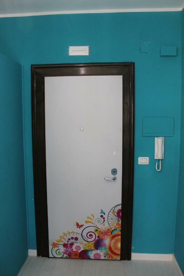 Newhouse Dante Apartment Bari Exterior photo